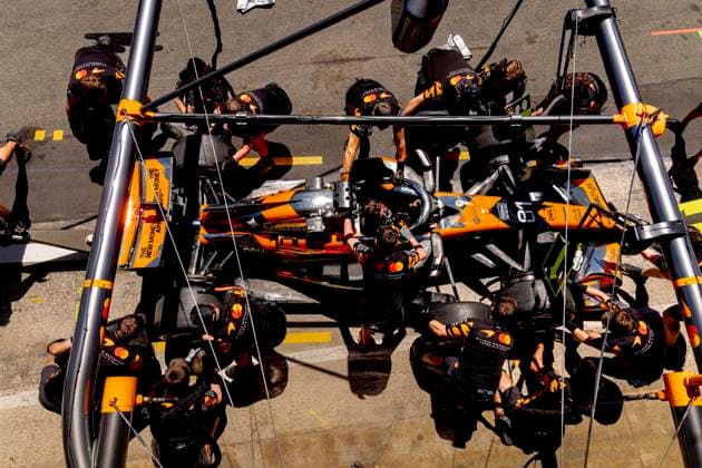 BARCELONA Practice a pit stop with the car of Formula 1 driver Oscar Piastri of McLaren Mastercard Formula 1 Team during the Formula 1 Spain Catalonia at the Circuit de Barcelona Catalunya on June 12, 2026 in Barcelona, Spain Photo by DeFodi Images