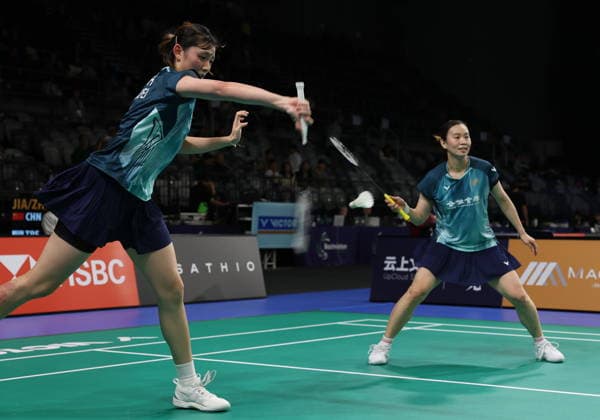(260612) -- SYDNEY, June 12, 2026 -- Hsu Ya Ching Sung Yu-Hsuan (L) compete during the women s doubles quarterfinal match between Jia Yifan Zhang Shuxian of China and Hsu Ya Ching Sung Yu-Hsuan of Chinese Taipei at the Australian Badminton Open 2026 in Sydney, Australia, June 12, 2026. ) (SP)AUSTRALIA-SYDNEY-BADMINTON-AUSTRALIAN OPEN-WOMEN S DOUBLES GongxBing 