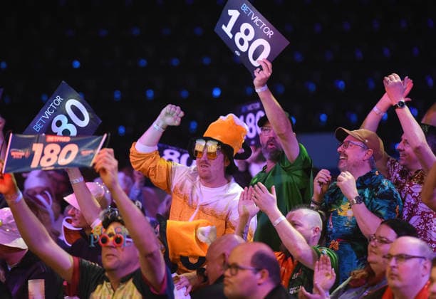 12 06 2026, xhbx, Dart World Cup of Darts 2026, v l Dart Fans, Spectators, Mood, Disguise, Costumes, Shield 180 DFL DFB REGULATIONS PROHIBIT ANY USE OF PHOTOGRAPHS as IMAGE SEQUENCES and or QUASI VIDEO Frankfurt