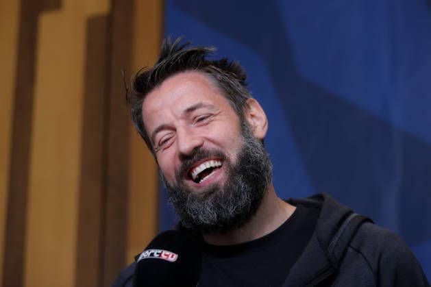 Sport Bilder des Tages 12.06.2026, xtgx, Handball, EHF Champions League, Media Day v.l. Bennet Wiegert (Magdeburg, Trainer) Portrait, Portraet, Einzelbild lacht Koeln *** 12 06 2026, xtgx, Handball, EHF Champions League, Media Day v l Bennet Wiegert Magdeburg, Coach Portrait, Portraet, single picture laughs Cologne