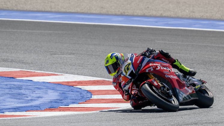 IPA85608196 - No. 17 Ryan Vickers (GBR) on a Honda CBR1000RR-R SP Honda HRC during the Pirelli Emilia Romagna Round of the World Superbike (SBK) race in Italy, June 12, 2026  Copyright: xOttoxMoretti IPAxSportx xx 85608196