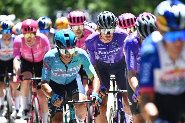 Tour Auvergne - Rhone-Alpes 2026 Stage 6 CREST-VOLAND, FRANCE - JUNE 12 : rider of team Jayco AlUla during stage 6 of the 78th edition of Tour Auvergne - Rhone-Alpes an UCI World Tour 2.UWT cycling road race stage for Men Elite of 182.3 km with start in Saint-Vulbas and finish in Crest-Voland on June 12, 2026 in Crest-Voland, France, 12 06 2026 ( Motordriver Guy De Vuyst - Crest-Voland France  Copyright: xVincentxKalutx