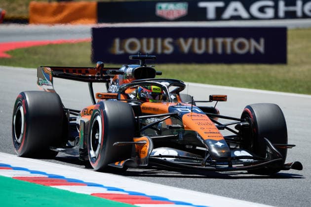 F1 Grand Prix of Barcelona-Catalunya - Practice Oscar Piastri of Australia driving the (81) McLaren Mastercard F1 Team MCL40 on track during the practice ahead of the F1 Grand Prix of Barcelona-Catalunya at Circuit de Barcelona-Catalunya on June 12, 2026, in Barcelona, Spain. Barcelona Circuit de Barcelona-Catalunya Catalunya Spain RL_F1GPBCN_2K26_000194 Copyright: xRicardoxLarreinax