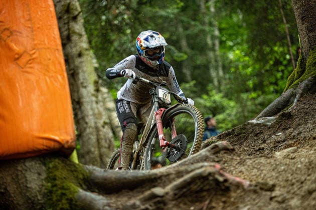 Whoop UCI Mountain Bike World Series Leogang Downhill NICOLE Myriam COMMENCAL MUC OFF BY RIDING ADDICTIONat Whoop UCI Mountain Bike World Series Leogang Downhill, 12 06 2026,in Leogang,AUT Photo Sebastian Sternemann