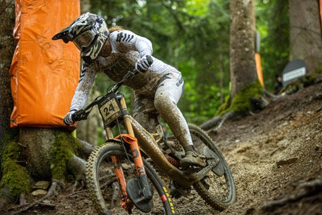 Whoop UCI Mountain Bike World Series Leogang Downhill HULSEBOSCH Eliana SANTA CRUZ SYNDICATEat Whoop UCI Mountain Bike World Series Leogang Downhill, 12 06 2026,in Leogang,AUT Photo Sebastian Sternemann