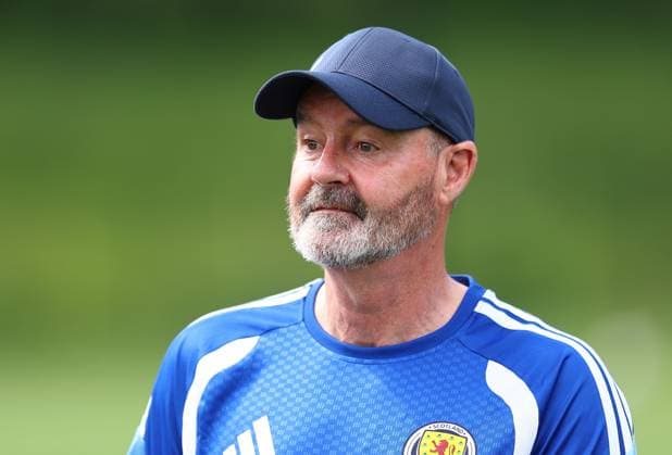 Steve Clarke head coach of Scotland Scotland Training Session, 2026 FIFA World Cup, WM, Weltmeisterschaft, Fussball Football, Revolution Training Centre, Foxborough, Massachusetts, USA - 12 Jun 2026Foxborough Revolution Training Centre Massachusetts (MA) United States of America EDITORIAL USE ONLY No use with unauthorised audio, video, data, fixture lists, club league logos or live services. Online in-match use limited to 120 images, no video emulation. No use in betting, games or single club league player publications.  Copyright: xMichaelxZemanek Shutterstockx 16919994ac