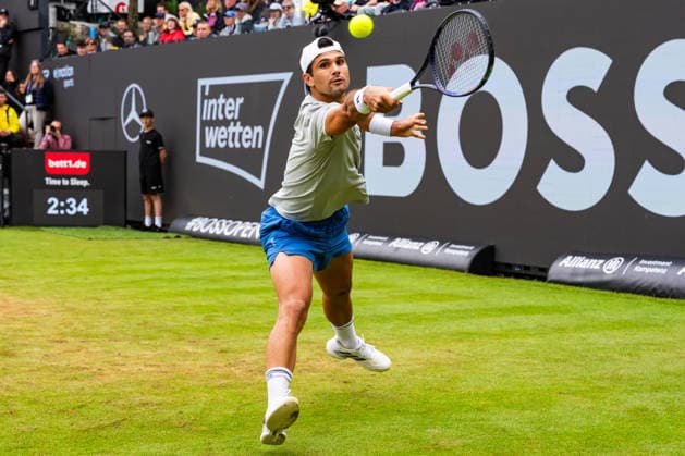 Stuttgart, GERMANY - June 12: Marcos Giron (USA) during the Singles Match between Ben Shelton (USA) vs. Marcos Giron (USA) at BOSS OPEN 2026, Tennisanlage Weissenhof on June 12, 2026 in Stuttgart, Germany. Baden-Württemberg Germany Copyright: xTimoxSteinx