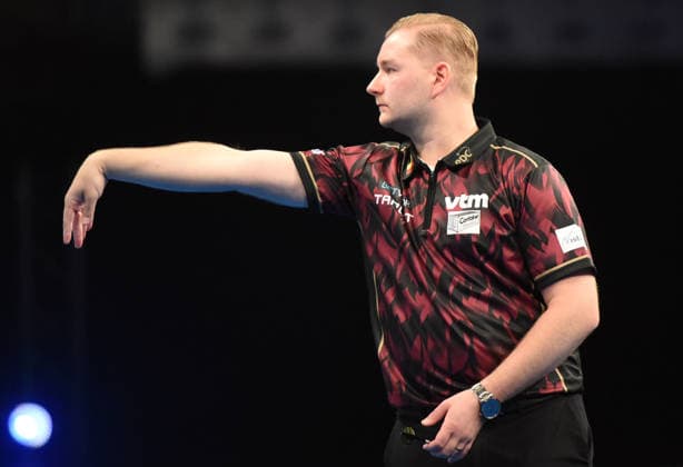 12 06 2026, xhbx, Dart World Cup of Darts 2026, v l Dimitri Van den Bergh Belgium DFL DFB REGULATIONS PROHIBIT ANY USE OF PHOTOGRAPHS as IMAGE SEQUENCES and or QUASI VIDEO Frankfurt