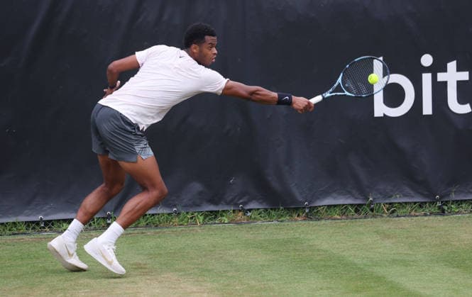 Stuttgart , Tennis , BOSS Open , Giovanni Mpetshi Perricard FRA