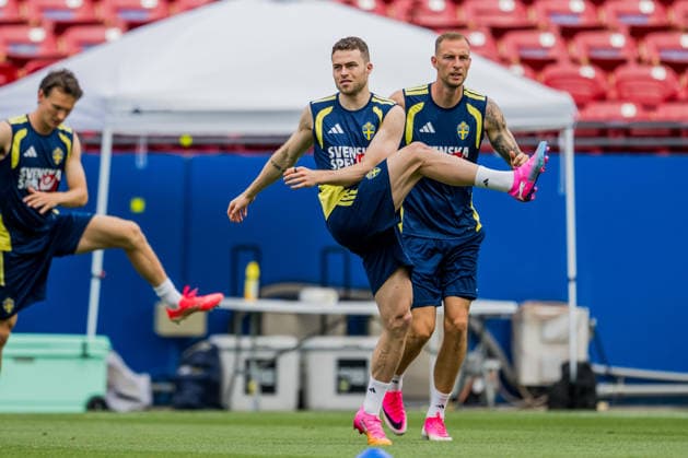 Sport Bilder des Tages 260612 Gabriel Gudmundsson of the Swedish national football team at a training session during day 2 of the FIFA World Cup, WM, Weltmeisterschaft, Fussball 2026 on June 12, 2026 in Dallas. Photo: Petter Arvidson BILDBYRAN kod PA PA1229 fotboll football soccer fotball vm fotbolls-vm fotball-vm fotbolls-vm 2026 fifa world cup 2026 träning practice training sverige sweden sverige a bbeng *** 260612 Gabriel Gudmundsson of the Swedish national football team at a training session during day 2 of the FIFA World Cup 2026 on June 12, 2026 in Dallas Photo Petter Arvidson BILDBYRAN kod PA PA1229 fotboll football soccer fotball vm fotbolls vm fotball vm fotbolls vm 2026 fifa world cup 2026 träning practice training sverige sweden sverige a bbeng  Copyright: PETTERxARVIDSON BB260612PA014