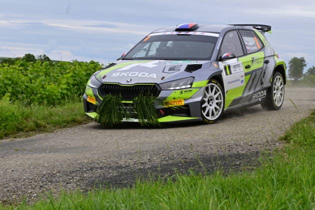 Agrotec Rally Hustopece, treti zavod mistrovstvi Ceske republiky v automobilovych soutezich, 12. cervna 2026, Hustopece, Breclavsko. Posadka Filip Kohn a Petr Tesinsky s vozidlem Skoda Fabia RS Rally2. (CTKxPhoto VaclavxSalek) CTKPhotoP2026061206543  CTKPhotoP2026061206543