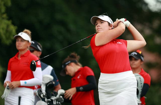 Dow Championship Midland, MI - JUNE 12: Kate Smith-Stroh of the United States hits from the 2nd tee as her teammate Jessica Porvasnik of the United States during the second round of the Dow Championship at Midland Country Club on June 12, 2026 in Midland, Michigan. Midland Michigan United States  Copyright: xAmyxLemusx originalFilename:lemus-dowchamp260612_npzN4.jpg