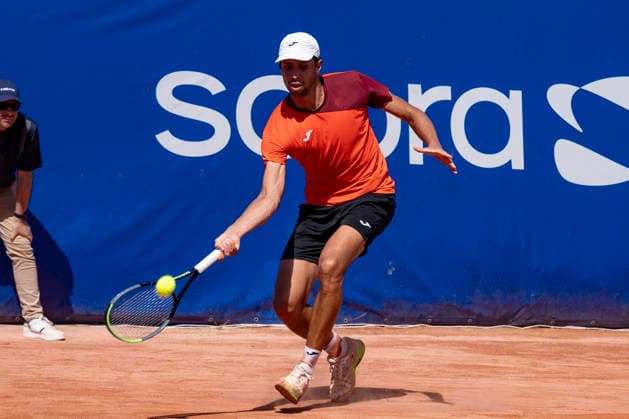 TENNIS : Open Sopra Steria - Lyon Villeurbanne 12 06 2026 Le colombien Daniel Elahi GALAN affronte le belge Kimmer COPPEJANS en 1 4 de finale du tournoi de tennis ATP, Tennis Herren Challenger Tour, Open Sopra Steria Ã Lyon-Villeurbanne, le 12 06 2026. Photo Sandrine Thesillat PsNewZ  Copyright: xSandrinexTHESILLATx