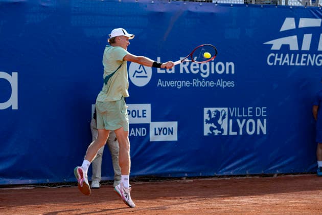 TENNIS : Open Sopra Steria - Lyon Villeurbanne 12 06 2026 FÃ lix Balshaw affronte ClÃ ment Tabur lors du tournoi de tennis ATP, Tennis Herren Challenger Tour, Open Sopra Steria Ã Lyon-Villeurbanne, le 12 06 2026. Photo Sandrine Thesillat PsNewZ  Copyright: xSandrinexTHESILLATx