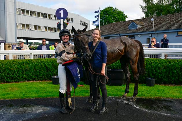 Newton Abbot Races, Newton Abbot, UK - 12 June 2026 Race winner, Coup De Gold ridden by Miss Eleanor Williams with the winning connections. Race 3 - 18:25 Newton Abbot - Olympus Plant & Tool Hire Handicap Hurdle (Class 5) at Newton Abbot Racecourse, Newton Abbot, Devon, England - Newton Abbot Newton Abbot Racecourse Devon England Copyright: xPhilxMingo PPAUKx PPA-280714