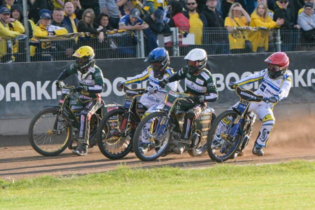 2026.06.12 Lublin Zuzel PGE Ekstraliga sezon 2026 Orlen Oil Motor Lublin - Krono Plast Wlokniarz Czestochowa N z Mads Hansen (Z) Bartosz Banbor (N) Jakub Miskowiak (B) Bartosz Zmarzlik (C) Foto Wojciech Szubartowski PressFocus 2026.06.12 Lublin Speedway PGE Ekstraliga season 2026 Orlen Oil Motor Lublin - Krono Plast Wlokniarz Czestochowa Mads Hansen (Z) Bartosz Banbor (N) Jakub Miskowiak (B) Bartosz Zmarzlik (C) Credit: Wojciech Szubartowski PressFocus NEWSPIX.PL --- newspix.pl 