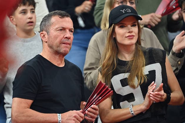 Sport Bilder des Tages Lothar MATTHAEUS mit weiblicher Begleitung (Theresa Sommer?) Basketball BBL,Saison 2025 2026 Play Off Finale Spiel 1, FC Bayern Muenchen - Alba Berlin am 12.06.2026 S A P G A R D EN *** Lothar MATTHAEUS with female companion Theresa Sommer Basketball BBL,Season 2025 2026 Play Off Final Game 1, FC Bayern Muenchen Alba Berlin on 12 06 2026 S A P G A R D EN