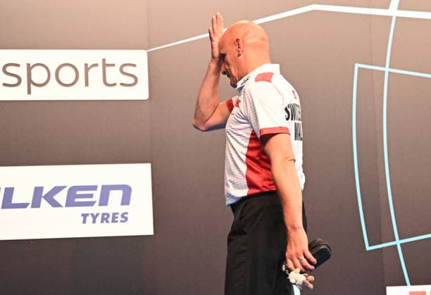 12 06 2026, xhbx, Dart World Cup of Darts 2026, v l Marcel Walpen Switzerland disappointed, looking disappointed, dissapointed DFL DFB REGULATIONS PROHIBIT ANY USE OF PHOTOGRAPHS as IMAGE SEQUENCES and or QUASI VIDEO Frankfurt