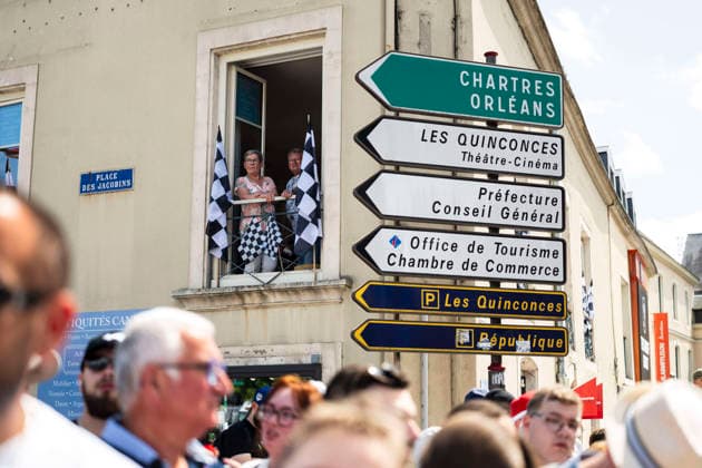 24 HEURES DU MANS 2026 - DRIVERS PARADE spectators, fans during the Drivers Parade of the 24 Hours of Le Mans 2026, 3rd round of the 2026 FIA World Endurance Championship, on June 12, 2026 in Le Mans, France - Le MansFrance  Copyright: xCharlyxLopezx
