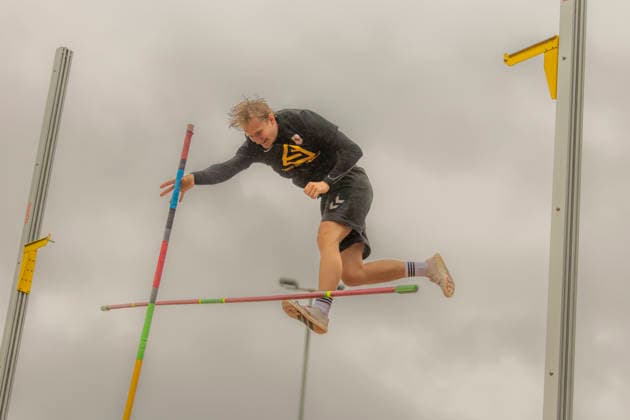 Ingolstadt, Germany June 12, 2026 Athletics MTV Meet IN 2026 In the picture Mario Mönninger Moenninger TSV Gräfelfing fails the pole vault MTV Stadion Bayern Copyright: xFotostandx xSchäferx