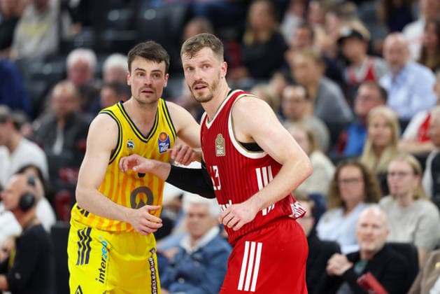 Andreas Obst FC Bayern Basketball, 13 with Jonas Mattisseck Alba Berlin, 09 , GER, FC Bayern Basketball vs Alba Berlin, Basketball, easycredit Basketball Bundesliga, Playoffs, Final, Game 1, Season 2025 2026, 12 06 2026, GER, FC Bayern Basketball vs Alba Berlin, Basketball, easycredit Basketball Bundesliga, Playoffs, Final, Game 1, Season 2025 2026, 12 06 2026 Muenchen Copyright: xEibner-Pressefoto JennixMaulx EP_JML