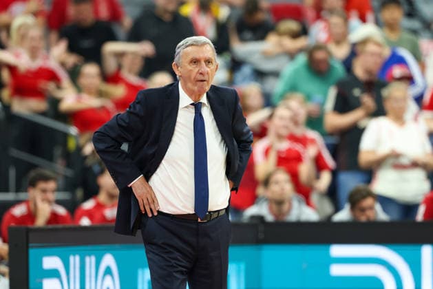 Svetislav Pesic FC Bayern Basketball, Head Coach , GER, FC Bayern Basketball vs Alba Berlin, Basketball, easycredit Basketball Bundesliga, Playoffs, Final, Game 1, Season 2025 2026, 12 06 2026, GER, FC Bayern Basketball vs Alba Berlin, Basketball, easycredit Basketball Bundesliga, Playoffs, Final, Game 1, Season 2025 2026, 12 06 2026 Munich Copyright: xEibner-Pressefoto JennixMaulx EP_JML