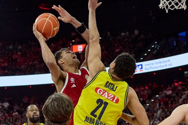 German Basketball Bundesliga BBL , FC Bayern Munich Basketball vs ALBA Berlin, Munich FC Bayern Basketball, Berlin ALBA, 2026 06 12 in Munich SAP Garden DA SILVA Oscar FC Bayern Munich Basketball Power Forward PF Nr1 FCBB1 , RATAJ Michael ALBA Berlin Power Forward PF Nr21 BER21 sportworld Munich SAP Garden Bayern Germany