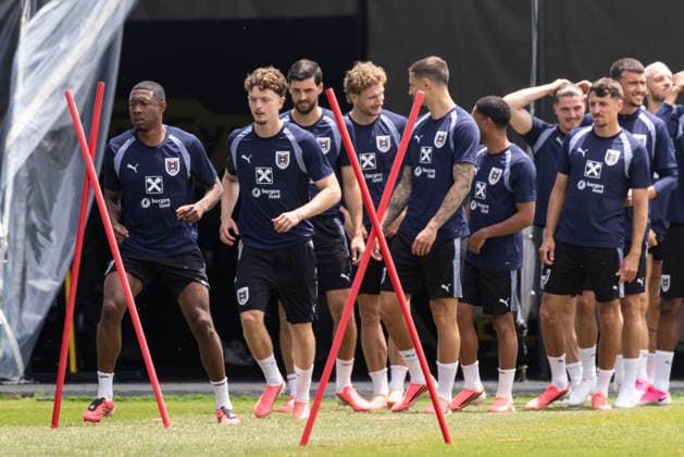 SOCCER - FIFA World Cup, WM, Weltmeisterschaft, Fussball 2026, preview SANTA BARBARA,CALIFORNIA,USA,12.JUN.26 - SOCCER - FIFA World Cup 2026, USA, Mexico, Canada, preview, OEFB, Oesterreichischer Fussball-Bund, training team AUT. Image shows David Alaba, Paul Wanner (AUT) and the team of AUT.  GEPAxpictures xArminxRauthner