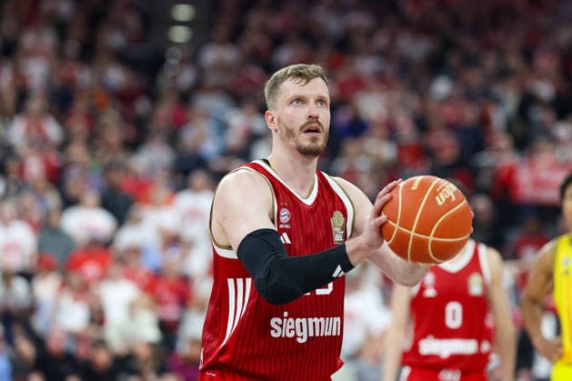 Andreas Obst FC Bayern Basketball, 13 at free throw, GER, FC Bayern Basketball vs Alba Berlin, basketball, easycredit Basketball Bundesliga, playoffs, final, game 1, season 2025 2026, 12 06 2026, GER, FC Bayern Basketball vs Alba Berlin, basketball, easycredit Basketball Bundesliga, playoffs, final, game 1, season 2025 2026, 12 06 2026 Muenchen Copyright: xEibner-Pressefoto JennixMaulx EP_JML