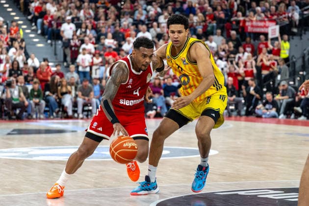 Xavier Rathan Mayes 4 FC Bayern Basketball in duel with Jack Kayil 7 Alba Berlin , FC Bayern Basketball vs Alba Berlin, BBL, Final 1, 12 06 2026 Munich Bavaria Germany Copyright: xkolbert-press UlrichxGamelx