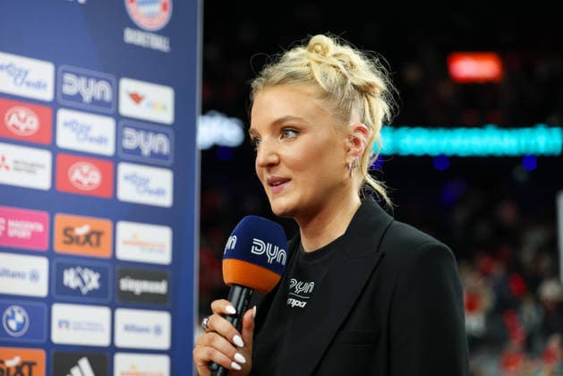 Anne Kamphausen Moderator DYN during post-match interviews, GER, FC Bayern Basketball vs Alba Berlin, Basketball, easycredit Basketball Bundesliga, Playoffs, Final, Game 1, Season 2025 2026, 12 06 2026, GER, FC Bayern Basketball vs Alba Berlin, Basketball, easycredit Basketball Bundesliga, Playoffs, Final, Game 1, Season 2025 2026, 12 06 2026 Munich Copyright: xEibner-Pressefoto JennixMaulx EP_JML