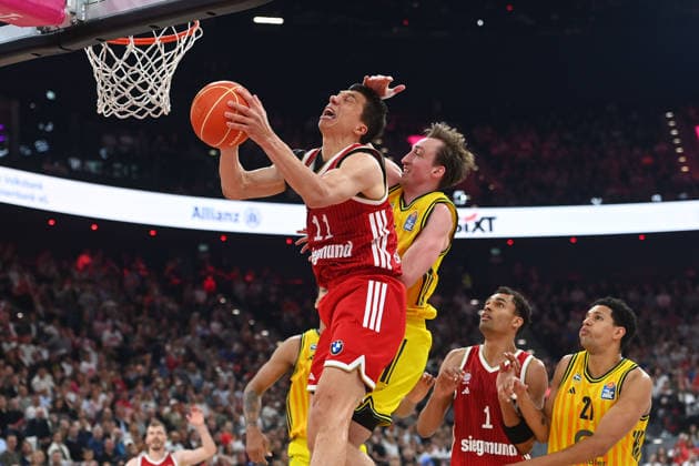 from left VLADIMIR LUCIC FCB , action,duel against Moses WOOD Berlin Re Oscar DA SILVA FCB , Michale RATAJ Alba Berlin Basketball BBL,Season 2025 2026 Play Off Final Game 1, FC Bayern Muenchen Alba Berlin on 12 06 2026 S A P G A R D EN