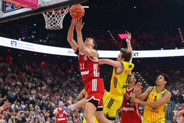 v li VLADIMIR LUCIC FCB , action,duel against Moses WOOD Berlin Re Michale RATAJ Alba Berlin Basketball BBL,Season 2025 2026 Play Off Final Game 1, FC Bayern Muenchen Alba Berlin on 12 06 2026 S A P G A R D EN