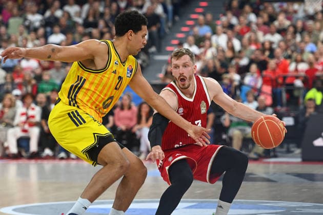 Andreas OBST FCB , action,duel against Michale RATAJ Alba Berlin Basketball BBL,Season 2025 2026 Play Off Final Game 1, FC Bayern Muenchen Alba Berlin on 12 06 2026 S A P G A R D EN