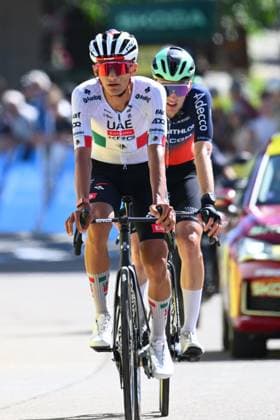Tour Auvergne - Rhone-Alpes 2026 Stage 6 CREST-VOLAND, FRANCE - JUNE 12 : Del Toro Isaac (MEX) of UAE Team Emirates - XRG, Seixas Paul (FRA) of Decathlon CMA CGM Team during stage 6 of the 78th edition of Tour Auvergne - Rhone-Alpes an UCI World Tour 2.UWT cycling road race stage for Men Elite of 182.3 km with start in Saint-Vulbas and finish in Crest-Voland on June 12, 2026 in Crest-Voland, France, 12 06 2026 ( Motordriver Guy De Vuyst - Crest-Voland France  Copyright: xVincentxKalutx