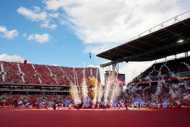 June 12, 2026, Toronto, On, CANADA: Pyrotechnics go off during the opening ceremony prior to group B World Cup soccer action between Canada and Bosnia and Herzegovina, in Toronto, Friday, June 12, 2026. CANADA V. BOSNIA HERZEGOVINA  - ZUMAc35_ 20260612_zaf_c35_157 Copyright: xChrisxYoungx