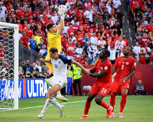 June 12, 2026, Etobicoke, Ontario, Canada: Toronto, Ontario, Canada Ã¢â‚¬ June 12, 2026: Bosnia and Herzegovina goalkeeper NIKOLA VASILJ makes a save during the FIFA World Cup, WM, Weltmeisterschaft, Fussball 2026 Group B match against Canada at Toronto Stadium. Canada Sports - June 12, 2026  - ZUMAr228 20260612_znp_r228_004 Copyright: xVasiliyxRyabykhx