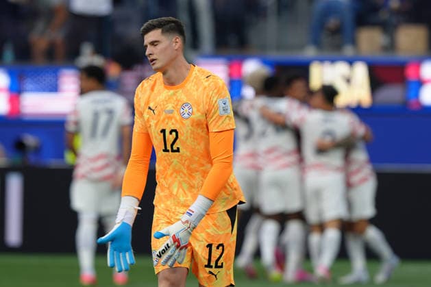 Orlando Gill of Paraguay reacts during a Group D match of the 2026 FIFA World Cup, WM, Weltmeisterschaft, Fussball between the United States and Paraguay at SoFi Stadium in Los Angeles, United States,12 June 2026. Fifa World Cup 2026 - Group D - USA - Paraguay !ACHTUNG: NUR REDAKTIONELLE NUTZUNG!  Copyright: xOmarxAlonsox GR6040 20260613-55020581704_1