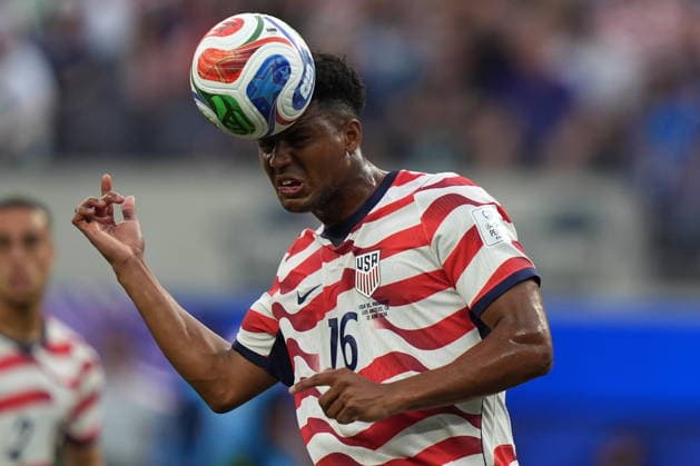 FIFA World Cup, WM, Weltmeisterschaft, Fussball 2026 - Group D - USA vs Paraguay Alex Freeman of USA in action during the FIFA World Cup 2026 group stage match USA against Paraguay, in Los Angeles, California, USA, 12 June 2026. LOS ANGELES United States  Copyright: xSCOTTxSTRAZZANTEx