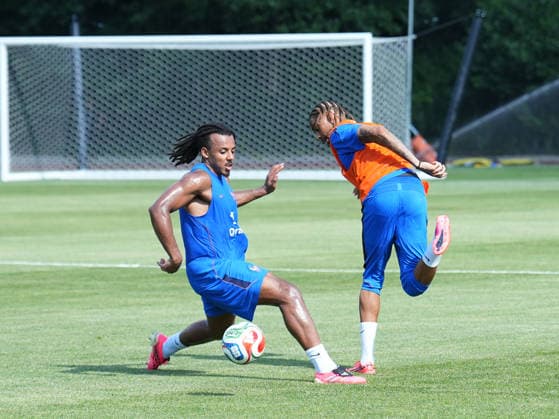 WALTHAM, MASSACHUSETTS - JUNE 12: Jules Kounde of Team France attends a training session during 2026 FIFA World Cup, WM, Weltmeisterschaft, Fussball on June 12, 2026 in Waltham, Massachusetts.  Copyright: xVCGx 111647919512