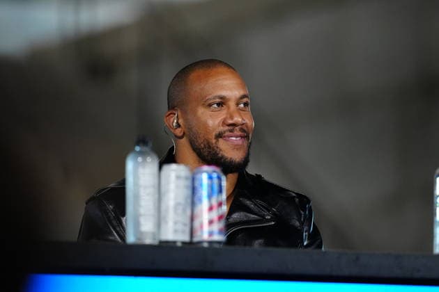 UFC Freedom 250: pre-fight press conference, PK, Pressekonferenz UFC Freedom 250: Pre-Fight Press Conference WASHINGTON, DC - JUNE 12: Ciryl Gane speaks to the media during the UFC Freedom 250: Pre-Fight Press Conference at Lincoln Memorial on June 12, 2026, in Washington, USA. (Photo by Louis Grasse PxImages) Washington Lincoln Memorial DC USA Copyright: xLouisxGrassex
