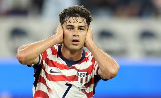 FIFA World Cup, WM, Weltmeisterschaft, Fussball 2026 - Group D - USA vs Paraguay Giovanni Reyna of USA celebrates after scoring his team s 4th goal during the FIFA World Cup 2026 group stage match USA against Paraguay, in Los Angeles, California, USA, 12 June 2026. LOS ANGELES United States  Copyright: xCHRISxTORRESx