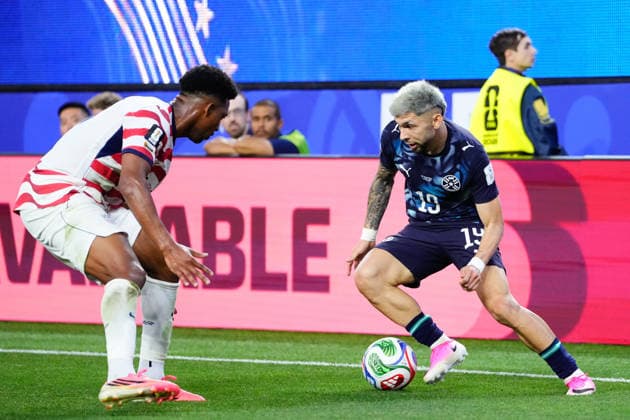 June 12, 2026, Los Angeles, California, United States: Julio Enciso of Paraguay in action during the FIFA World Cup, WM, Weltmeisterschaft, Fussball 2026 Group D match between USA and Paraguay at Los Angeles Stadium on June 12, 2026 in Los Angeles, California. Los Angeles United States - ZUMAa181 20260612_zaa_a181_054 Copyright: xJosexBretonx