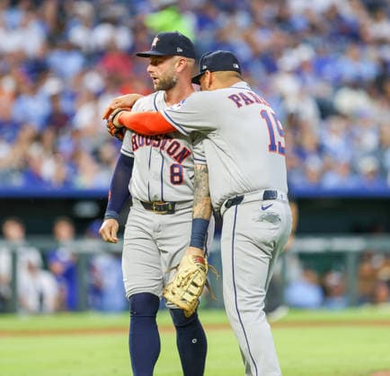 JUNE 12, 2026: Houston Astros infielder Isaac Paredes (15) reacts after colliding with Houston Astros first baseman Christian Walker (8) against the Kansas City Royals at Kauffman Stadium in Kansas City, MO. CSM Kansas City United States - ZUMAc04_ 20260613_zma_c04_023 Copyright: xRomanxPunox