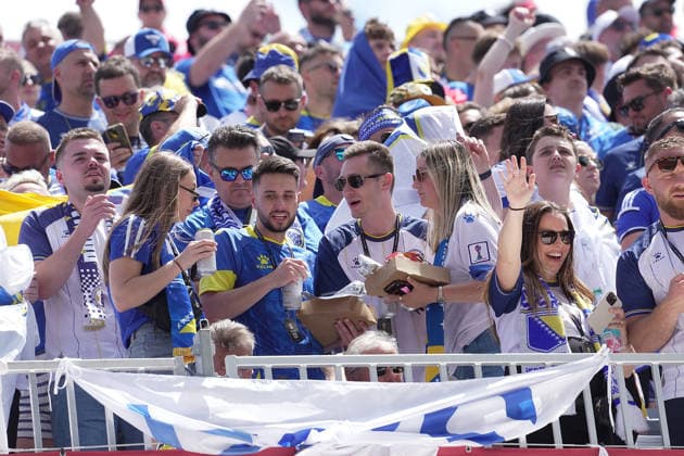 Football, FIFA World Cup 2026, Canada fans, - Highlights