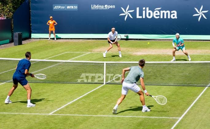 DEN BOSCH - Sander Arends and David Pel during the ATP, Tennis Herren doubles final match against Zizou Bergs (BEL) and Arthur Rinderknech (FRA) at the 2026 LibÃ ma Open. The combined ATP WTA, Tennis Damen tournament is being held on the event grounds of the former Autotron car theme park. IRIS VAN DEN BROEK ANP xVIxANPxSportx xxANPxIVx 560891000 originalFilename: 560891000.jpg