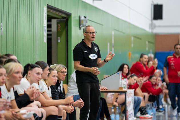 U20 Womens National Team Germany GER vs U20 Womens National Team Spain SPA , Handball, Four Nations Tournament, 13 6 2026, Season 2025 2026, Hannover Christopher Nordmeyer Germany U20 Women, national coach gestures Hannover Sporthalle IGS Badenstedt Germany