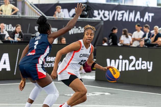BASKETBALL - FIBA 3x3 World Tour VIENNA,AUSTRIA,13.JUN.26 - BASKETBALL - FIBA 3x3 World Tour. Image shows Marie Mane (FRA) and Merissah Russell (CAN).  GEPAxpictures xPhilippxBrem