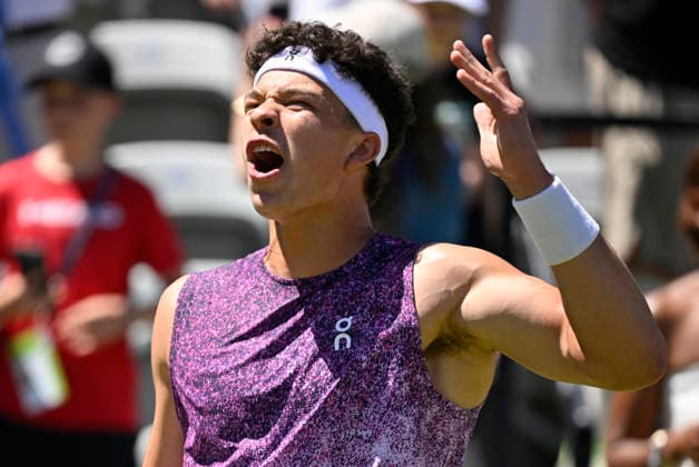 after end of match Ben Shelton USA cheers, joy, emotion, emotional, jubilant, happy, gesture gesture tennis men BOSS Open ATP 250 Stuttgart 2026 Weissenhof BOSS Open ATP 250 Stuttgart 2026