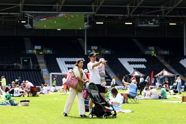 Fulham FC Picnic on the Pitch 2026. Fulham FC Picnic on the Pitch, Day One, Football, Craven Cottage, London - 13 Jun 2026London Craven Cottage United Kingdom  Copyright: xJamesxMarsh Shutterstockx 16924169q